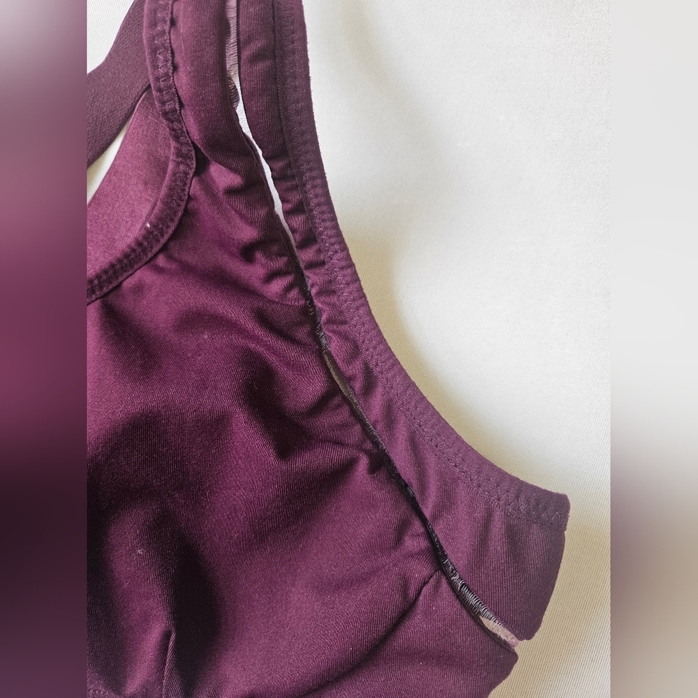 Fabletics-M Burgundy  Sports Bra with Racerback and Wide Elastic Band - Picture 6 of 6